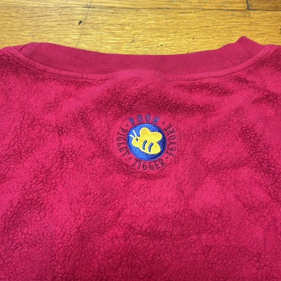 Disney Vintage Winnie The Pooh & Friends Crew Sweatshirt, size Large - Picture 8 of 12